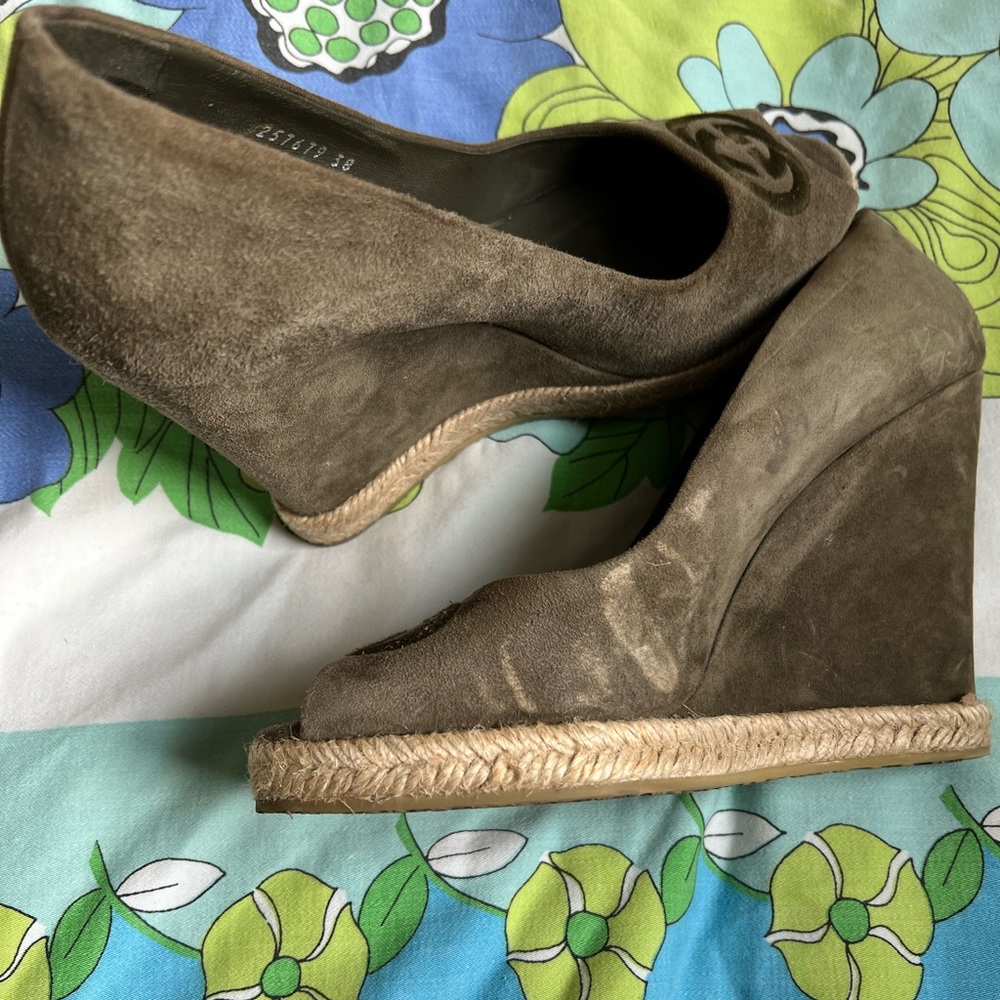 Gucci Olive Suede Wedge Espadrille Heels 38 - Picture 2 of 11